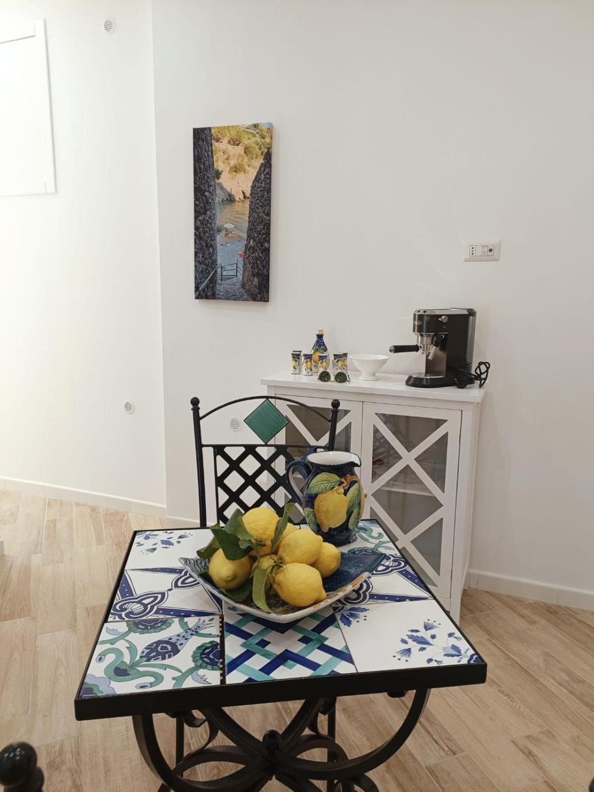 B&B Diemme Amalfi Coast В'єтрі Екстер'єр фото